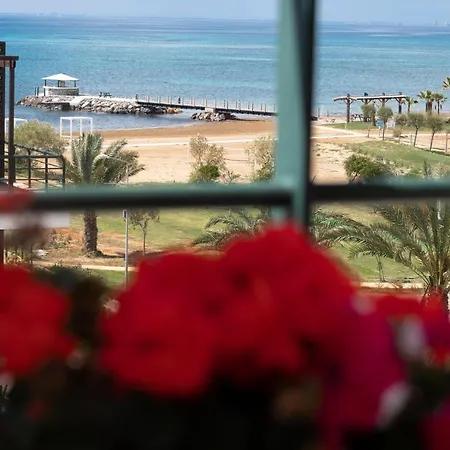 Апартаменты Luna 1 Bedroom With Sea View *