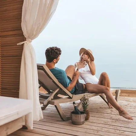 Luna 1 Bedroom With Sea View
