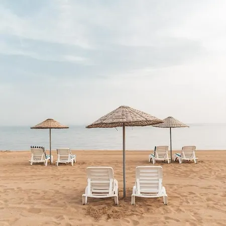 Luna 1 Bedroom With Sea View *